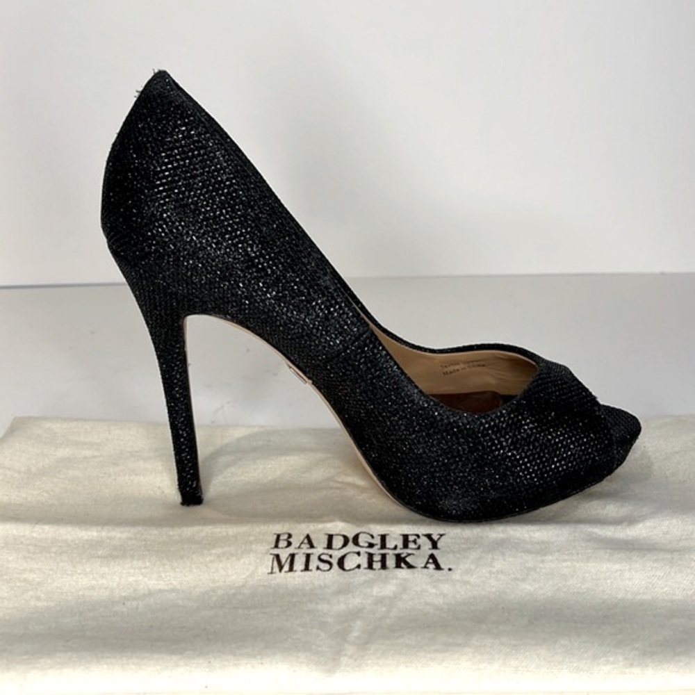 Badgley Mischka Black Sparkly Peep Toe Pumps Sz 6
